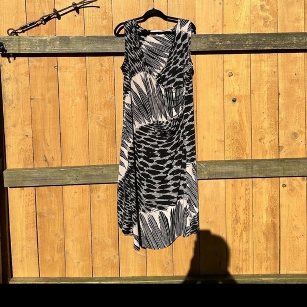 Jones Studio  Faux Wrap Dress Size 1X Abstract Classic Fall Summer Date‎ Spring